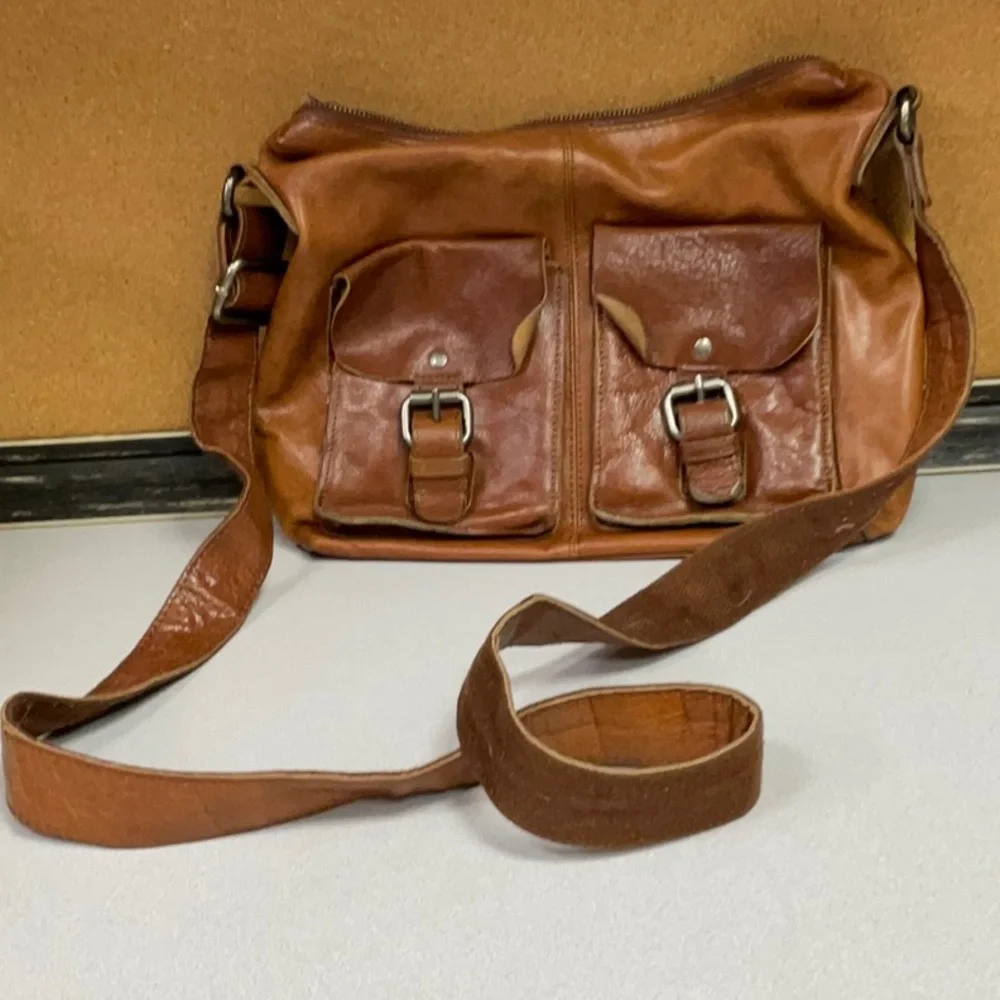 Vintage Brown Leather Messenger Bag with Front Buckle Pockets